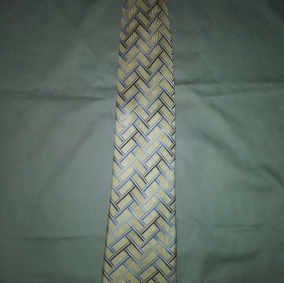100% silk Roberto Villini neck tie. - Picture 4 of 4